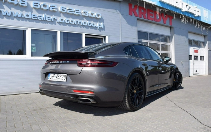 Porsche Panamera cena 350000 przebieg: 78000, rok produkcji 2018 z Hrubieszów małe 781